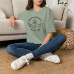 Jesus with outstretched arms T-Shirt